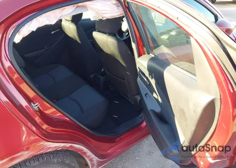 2018 Toyota Yaris Ia z USA, uszkodzony, nr VIN 3MYDLBYV3JY317302